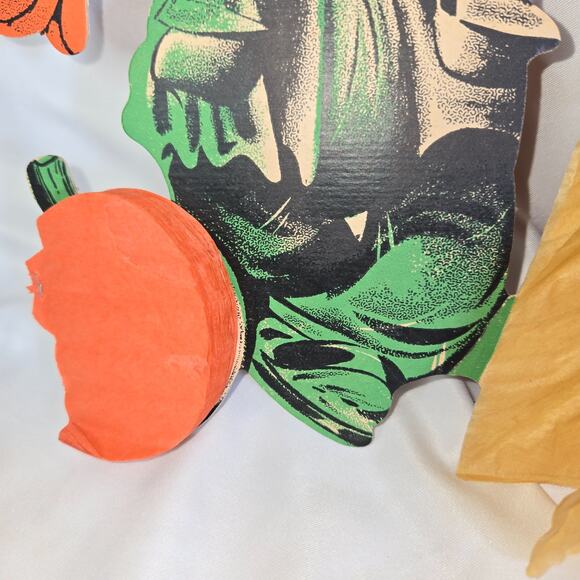 Vintage Beistle Halloween Decoration Scarecrow Haystack Honeycomb 10" 1950s - Picture 10 of 16